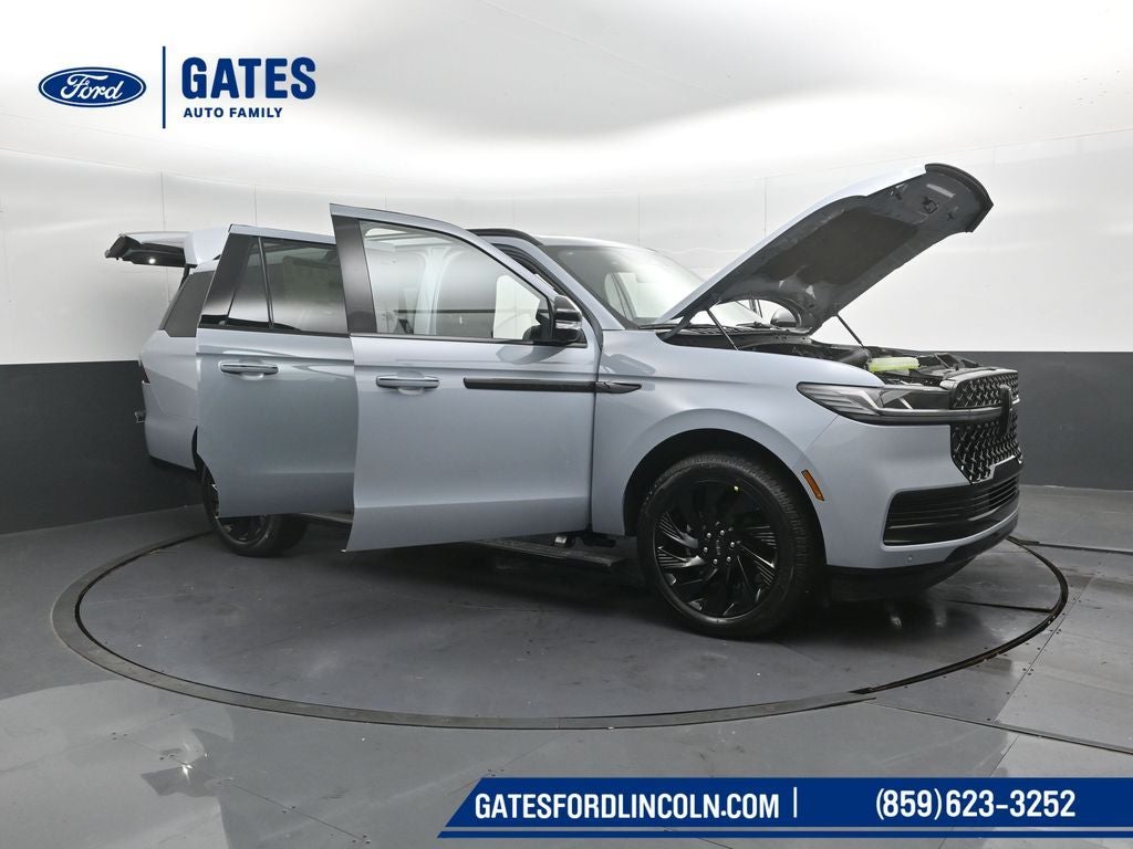 2025 Lincoln Navigator L Reserve