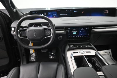2027 Lincoln Navigator L Reserve