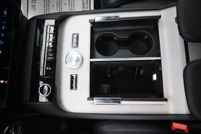2027 Lincoln Navigator L Reserve