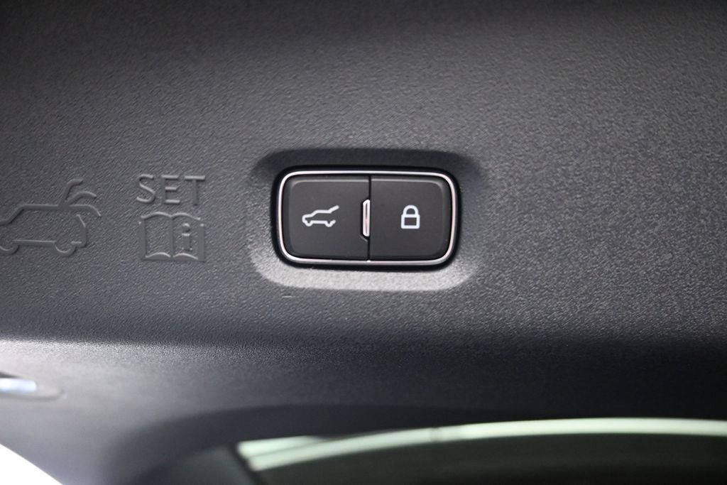 2027 Lincoln Navigator L Reserve