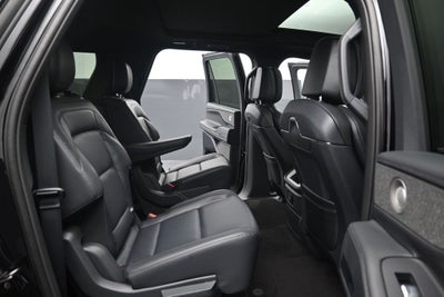 2027 Lincoln Navigator L Reserve