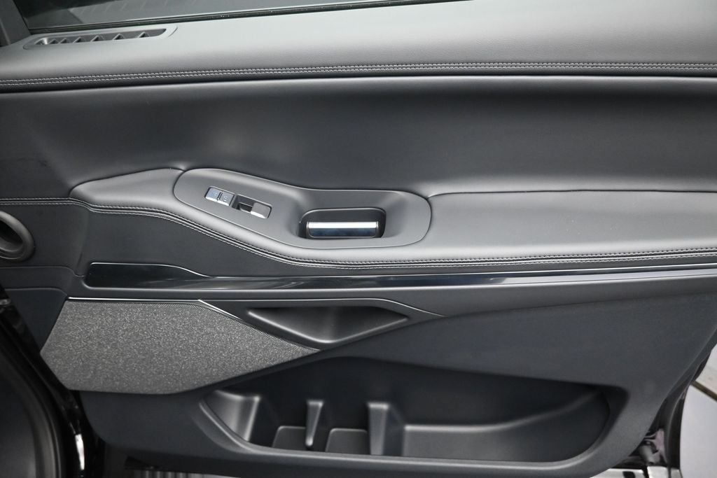 2027 Lincoln Navigator L Reserve