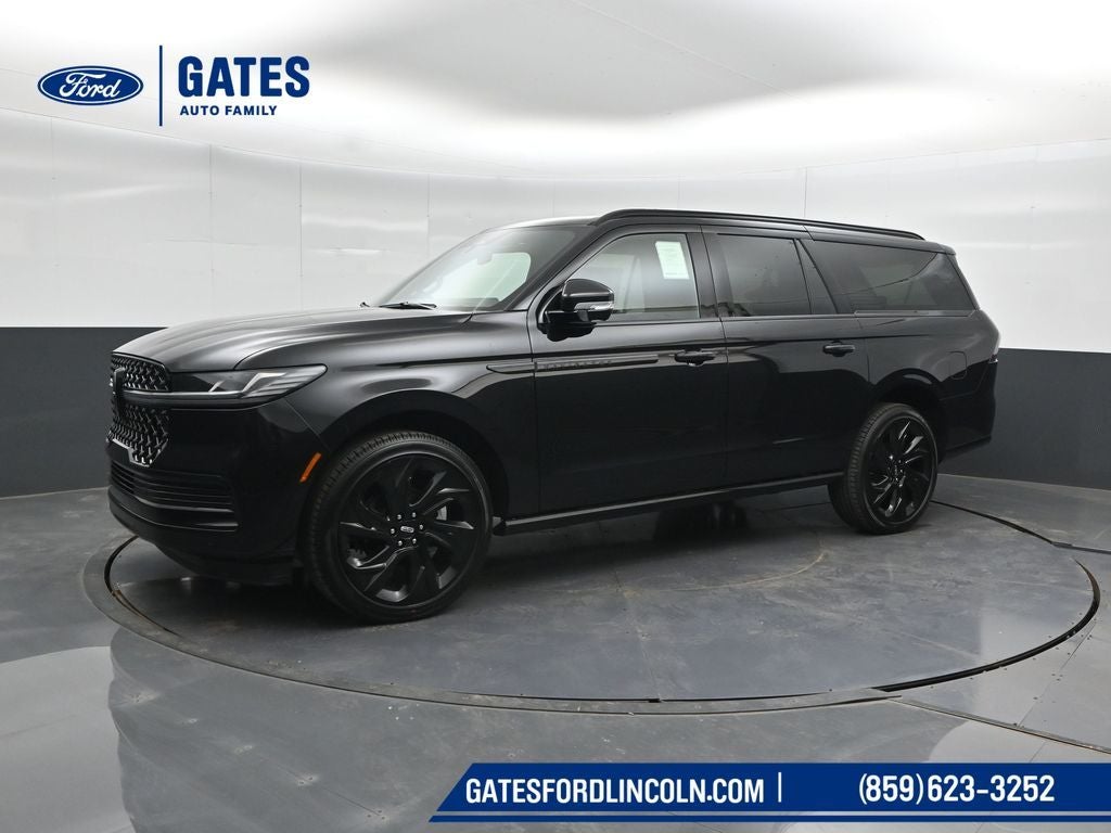 2027 Lincoln Navigator L Reserve