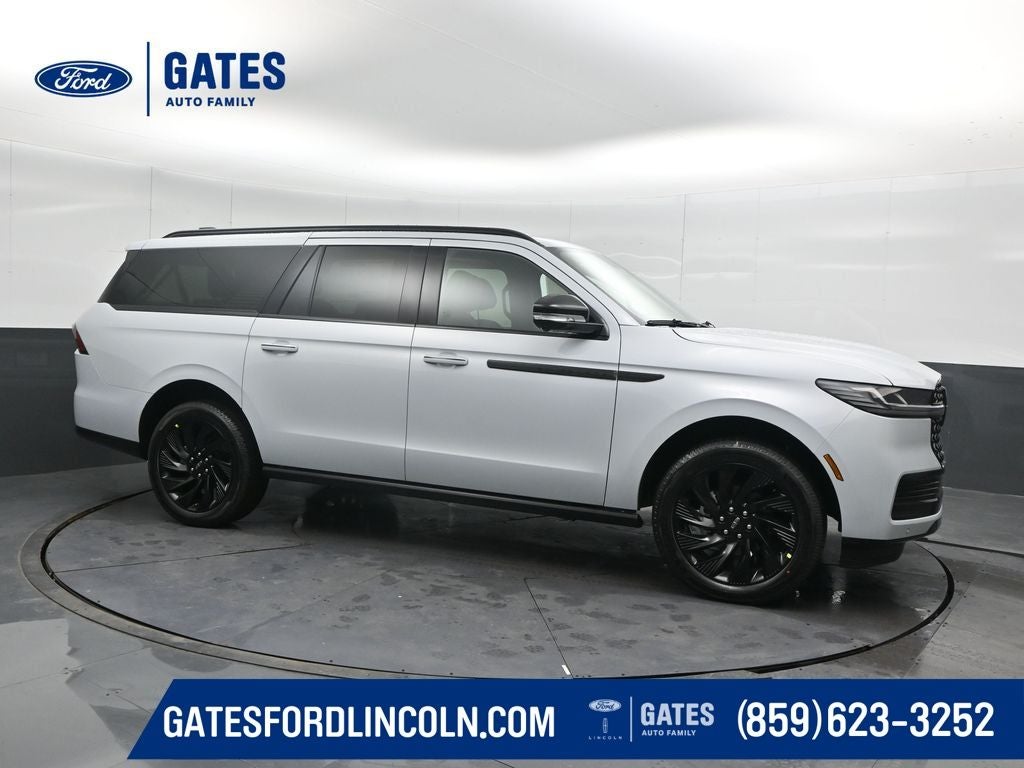 2026 Lincoln Navigator L Reserve