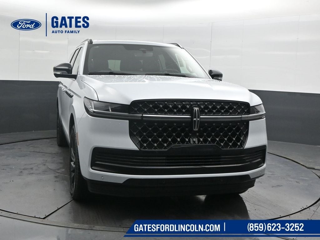 2026 Lincoln Navigator L Reserve