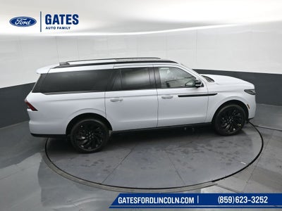2026 Lincoln Navigator L Reserve