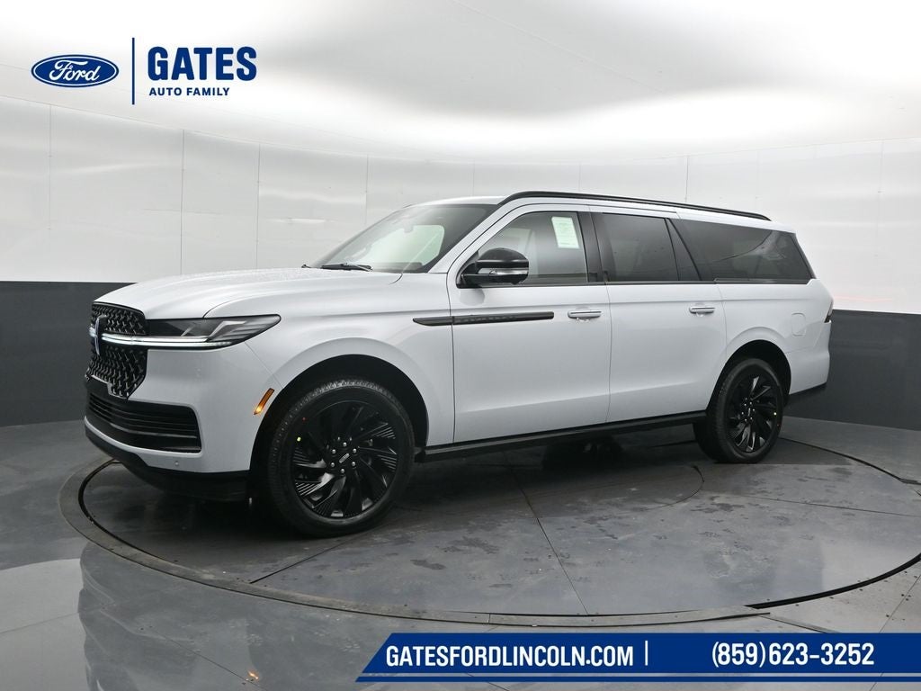 2026 Lincoln Navigator L Reserve