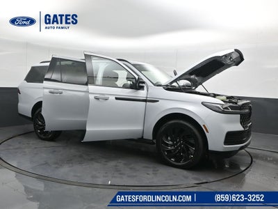 2026 Lincoln Navigator L Reserve