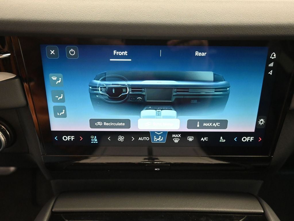 2026 Lincoln Navigator L Premiere