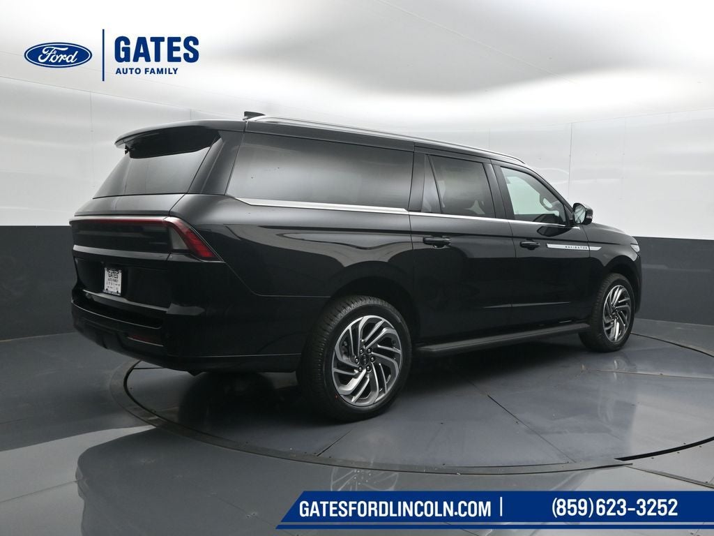 2026 Lincoln Navigator L Premiere