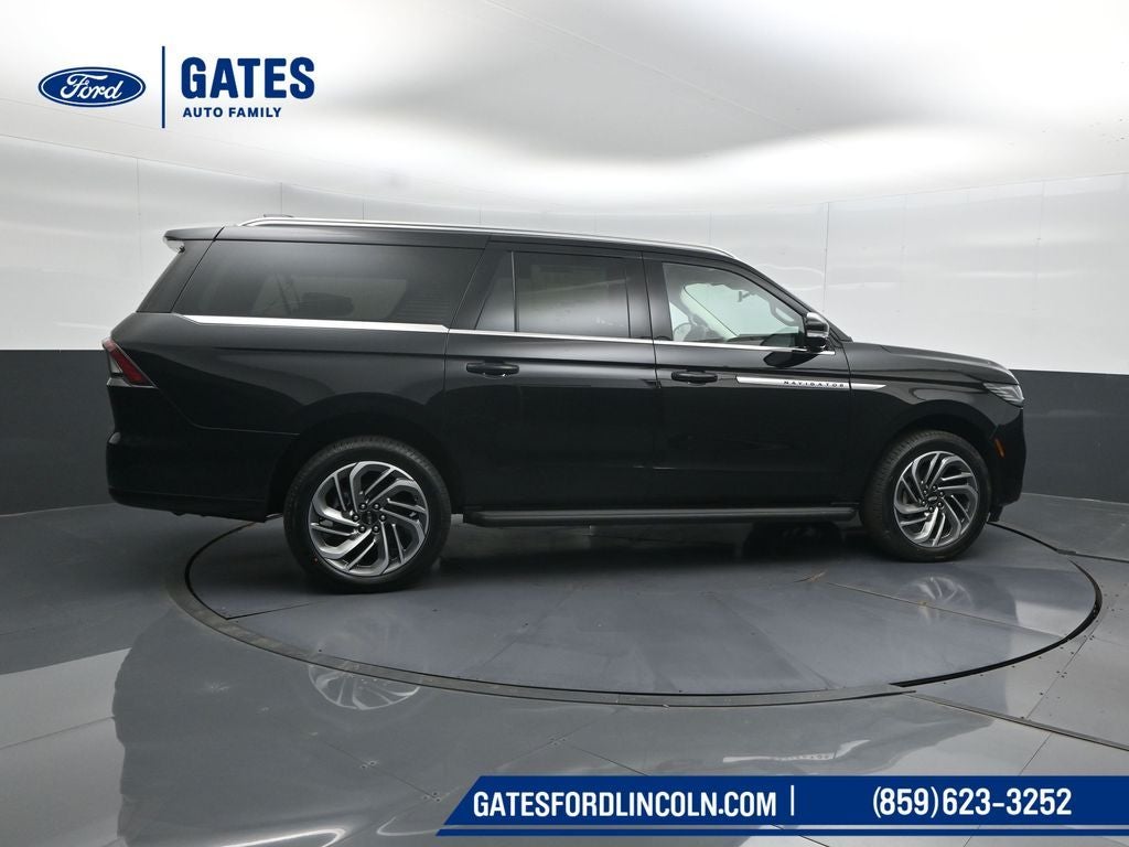 2026 Lincoln Navigator L Premiere