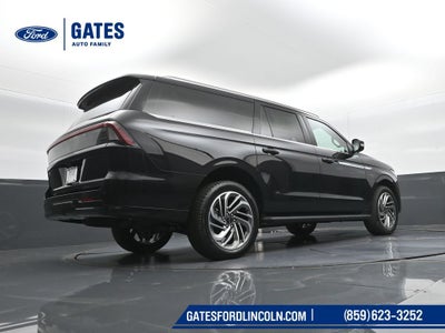 2026 Lincoln Navigator L Premiere