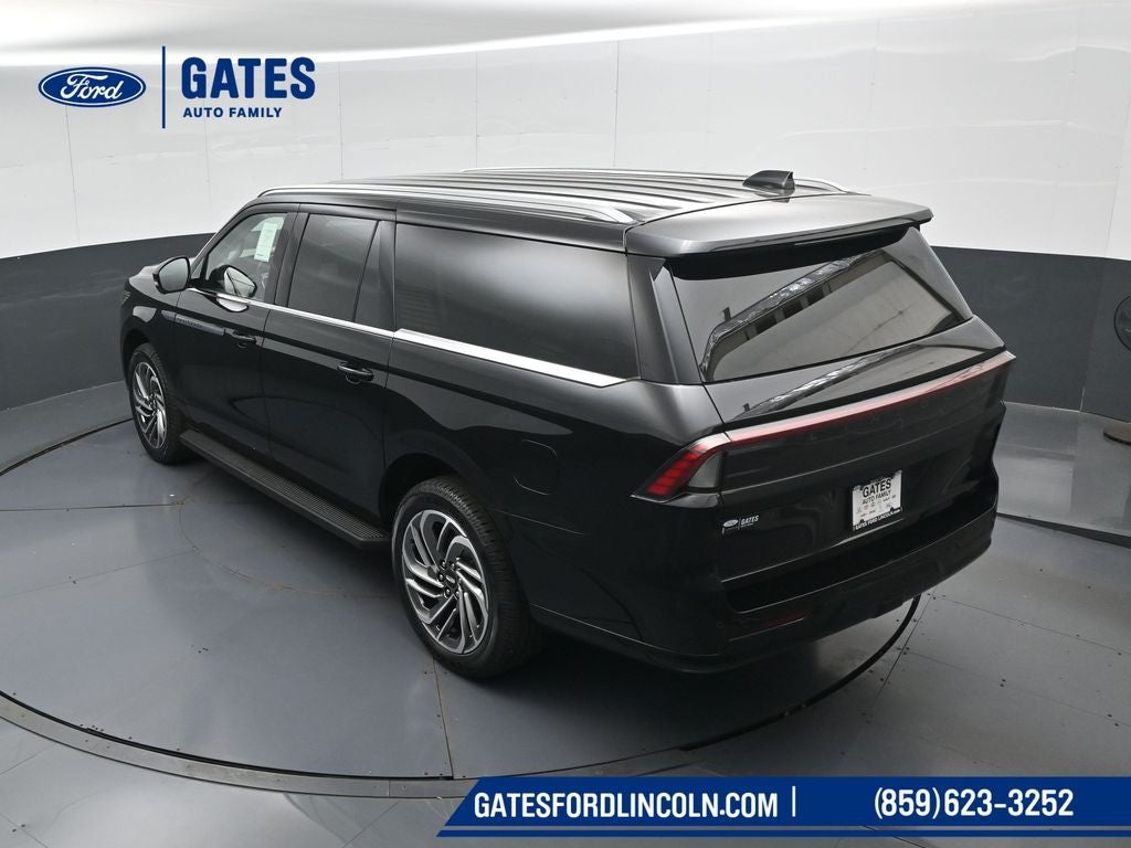 2026 Lincoln Navigator L Premiere
