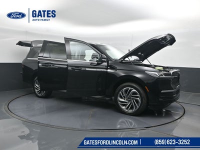 2026 Lincoln Navigator L Premiere