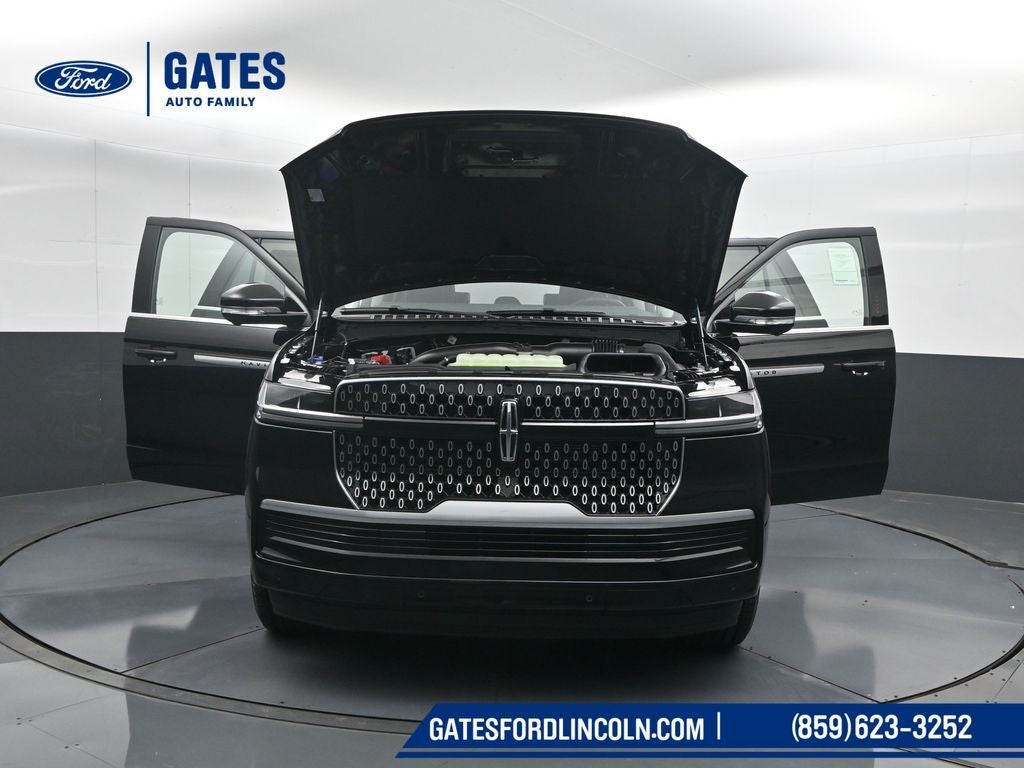 2026 Lincoln Navigator L Premiere