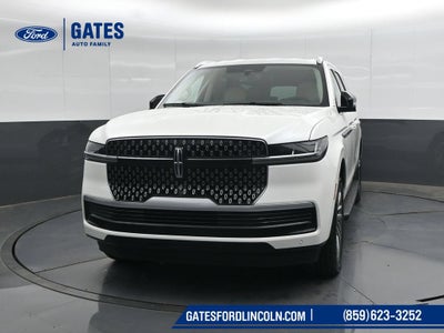 2027 Lincoln Navigator L Premiere