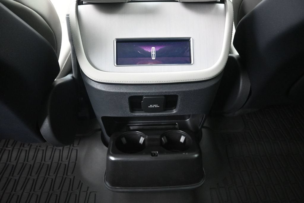 2026 Lincoln Navigator L Premiere