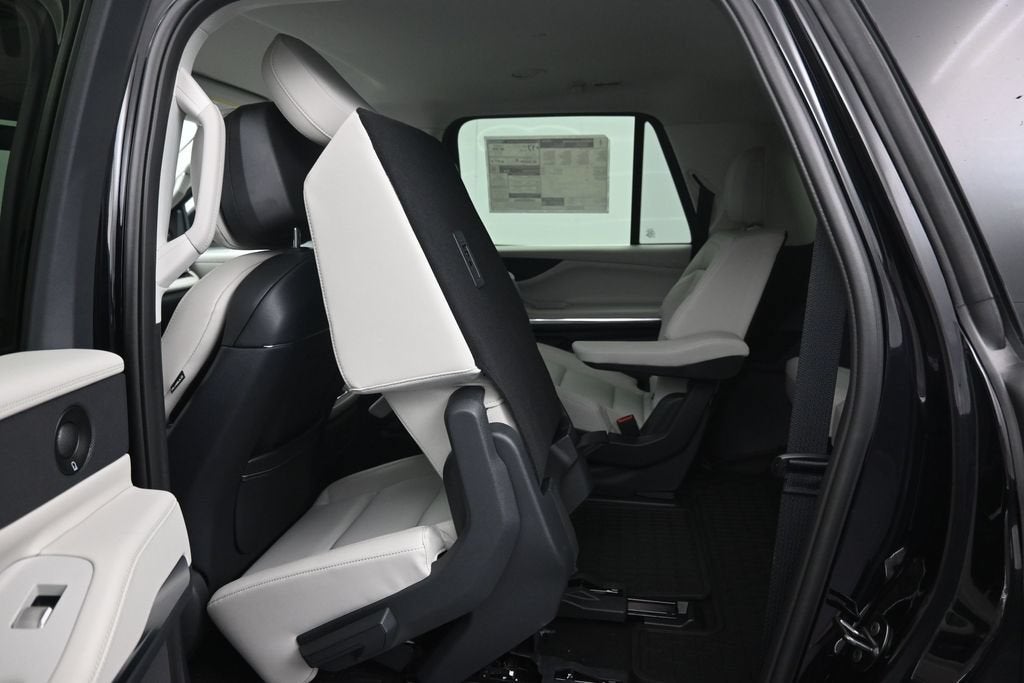 2026 Lincoln Navigator L Premiere
