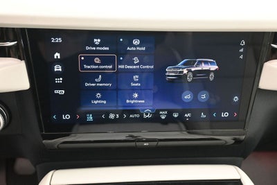 2026 Lincoln Navigator L Premiere
