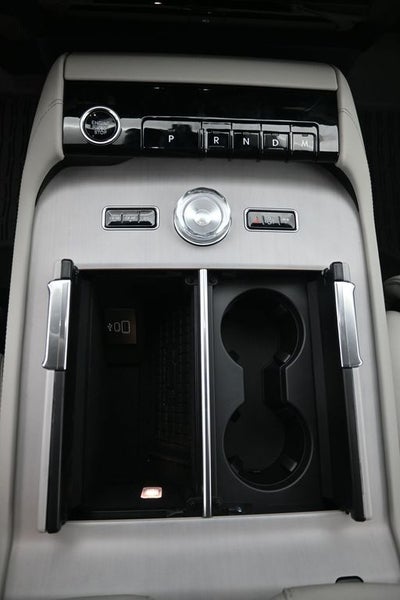 2026 Lincoln Navigator L Premiere
