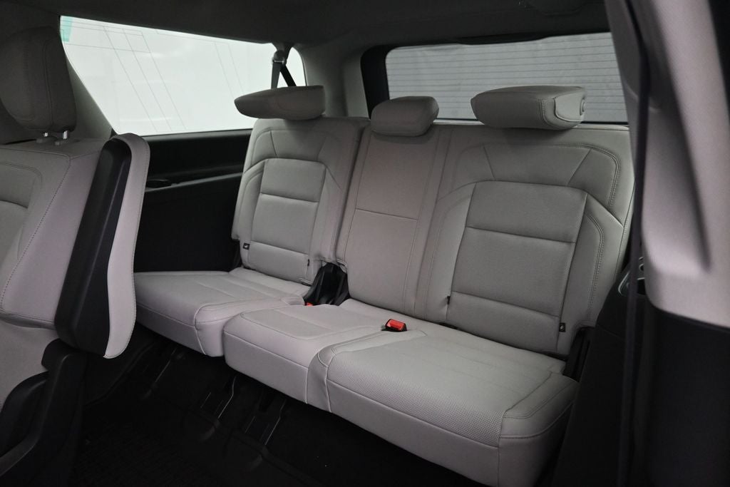 2026 Lincoln Navigator L Premiere