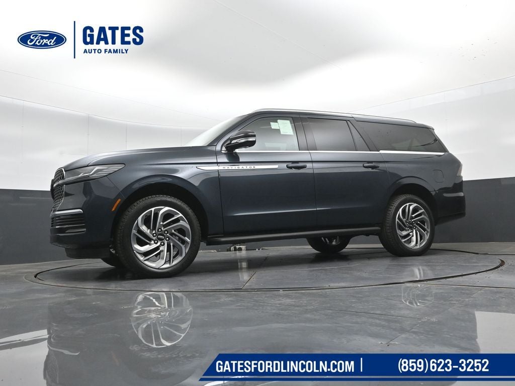 2026 Lincoln Navigator L Premiere