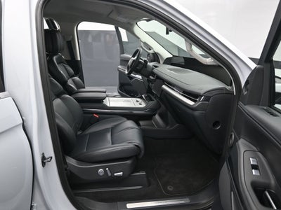 2026 Lincoln Navigator L Premiere