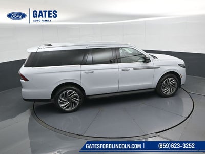 2026 Lincoln Navigator L Premiere