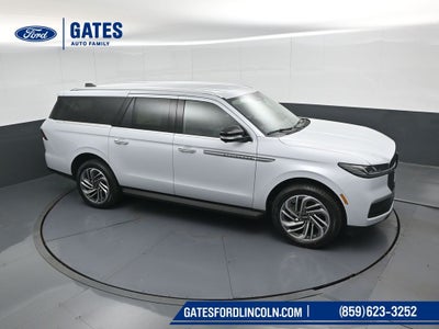 2026 Lincoln Navigator L Premiere