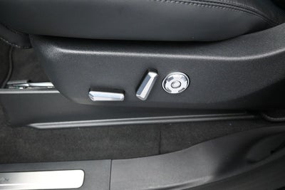2026 Lincoln Navigator L Premiere