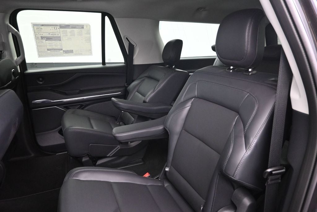 2026 Lincoln Navigator L Premiere