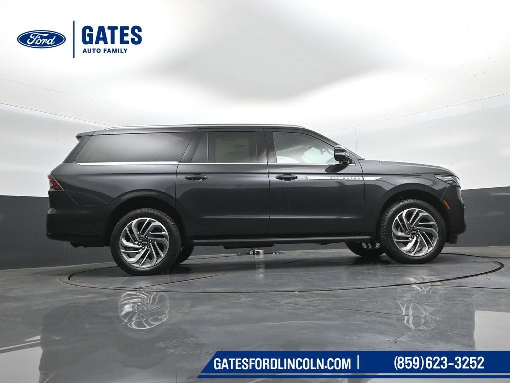 2026 Lincoln Navigator L Premiere