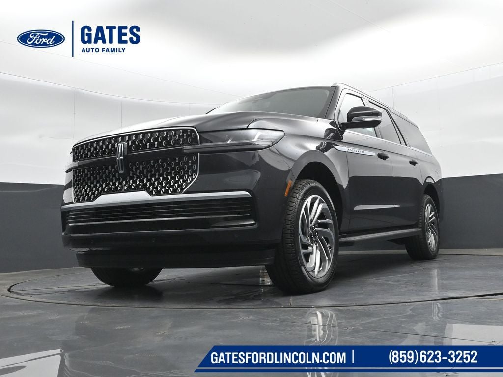 2026 Lincoln Navigator L Premiere